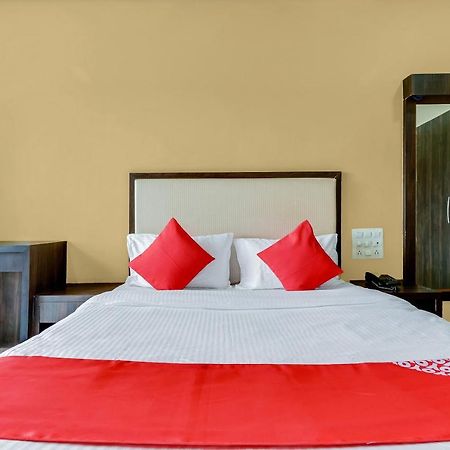 Oyo 48352 Hotel Bhagyalaxmi Kala Экстерьер фото