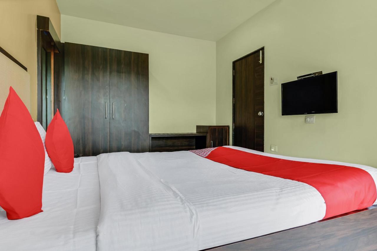 Oyo 48352 Hotel Bhagyalaxmi Kala Экстерьер фото